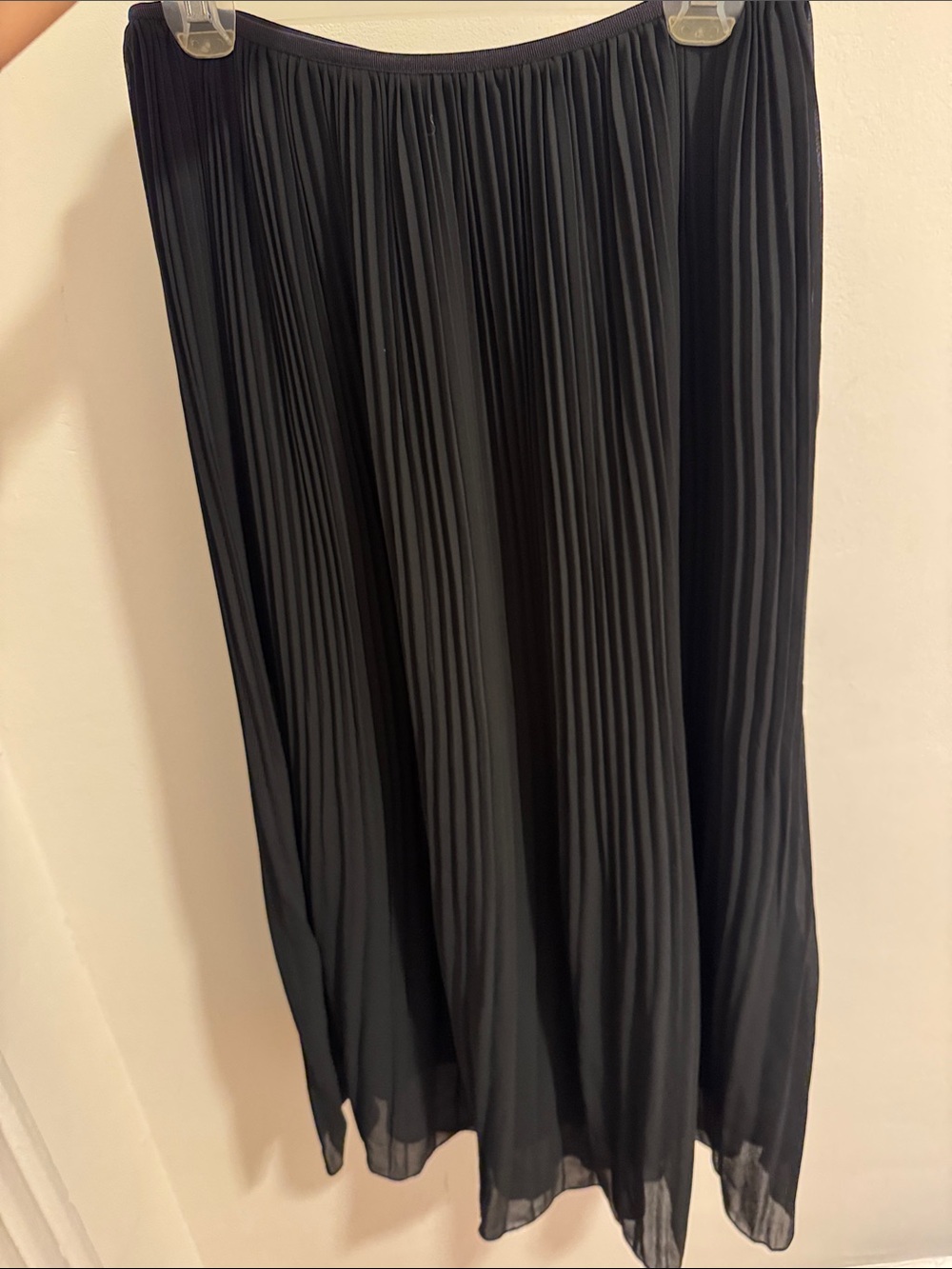 H&M Black Pleated Maxi Skirt